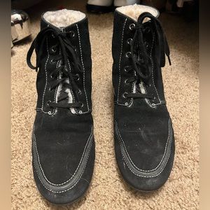 Womens size 7b cole hann Boots